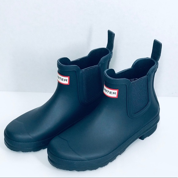 NEW- Hunter Women’s Chelsea Short Rain Boots - Picture 1 of 12